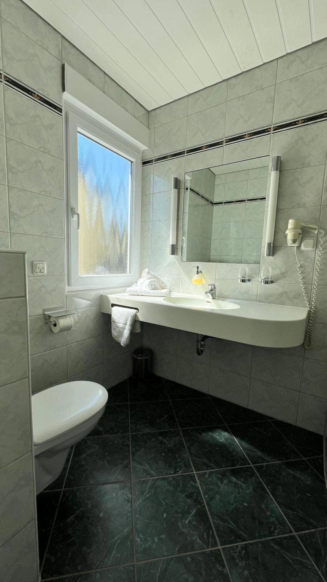Gaestehaus Kliebenstein Saarwellingen Екстериор снимка