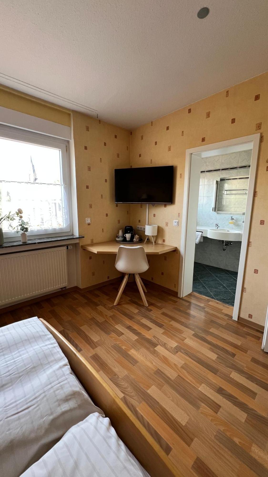 Gaestehaus Kliebenstein Saarwellingen Екстериор снимка