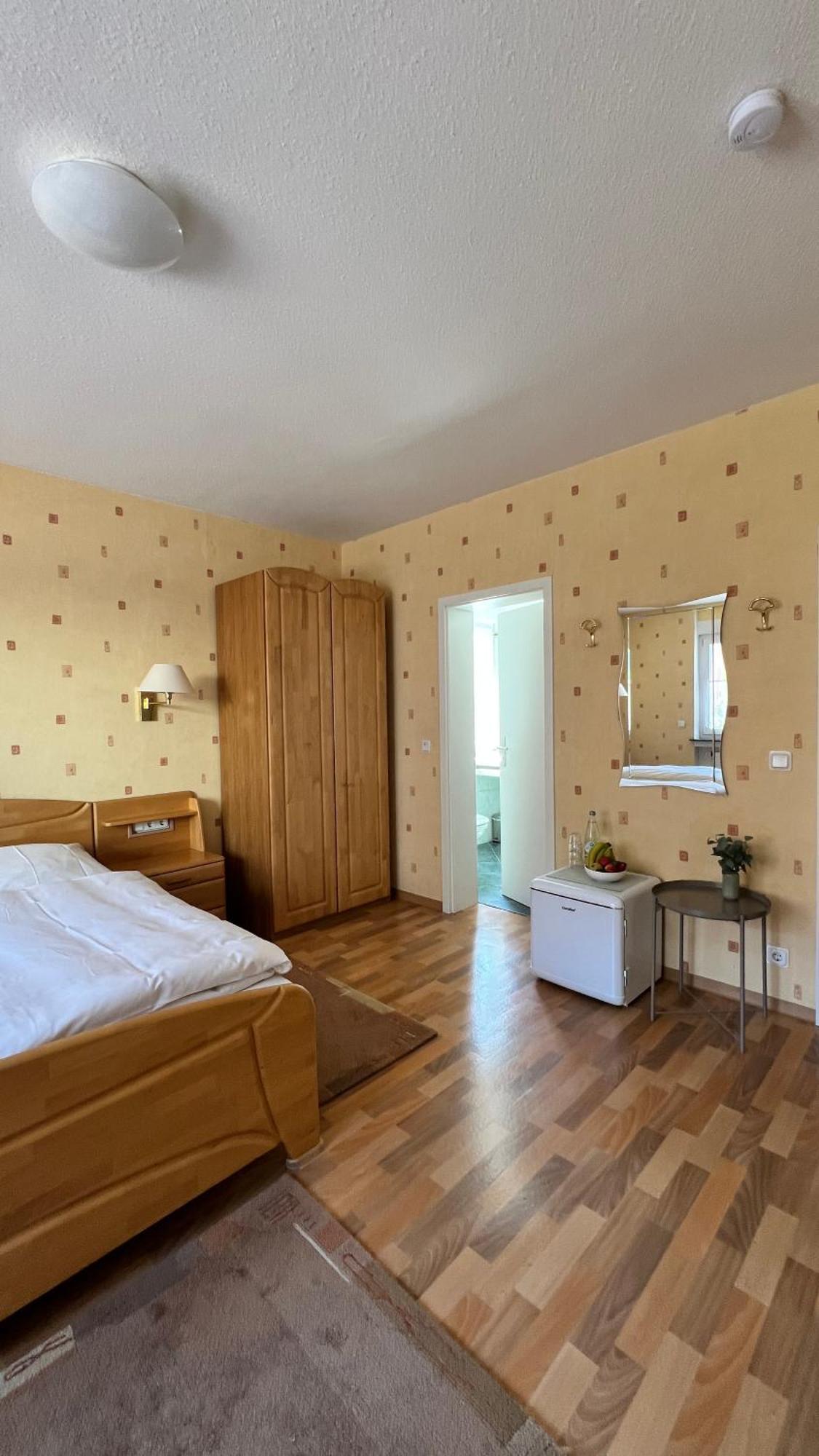 Gaestehaus Kliebenstein Saarwellingen Екстериор снимка