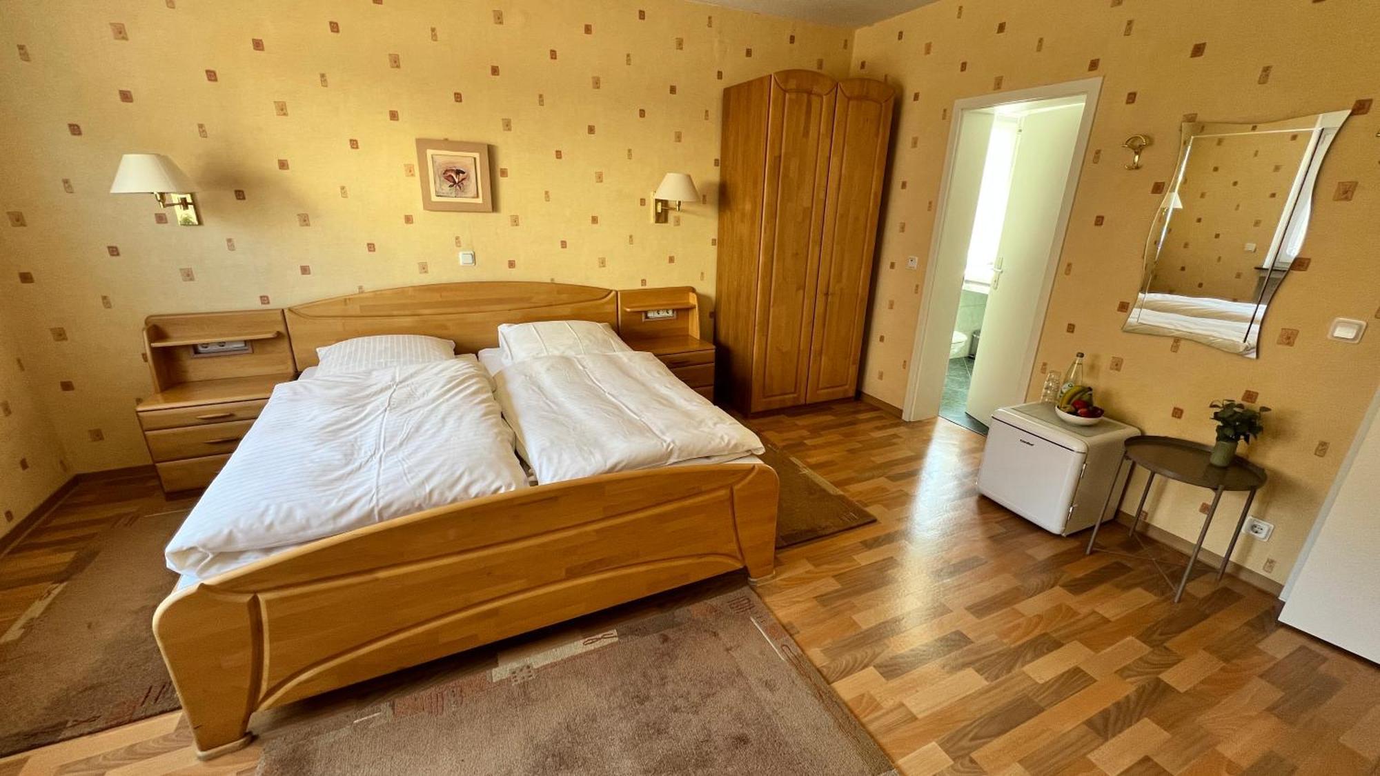 Gaestehaus Kliebenstein Saarwellingen Екстериор снимка